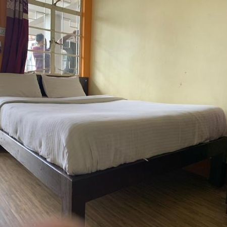 Sweet Home Guest House Σιλόνγκ Εξωτερικό φωτογραφία